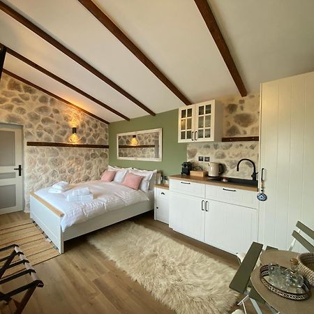Tovouno Guest House Plaka  Ngoại thất bức ảnh