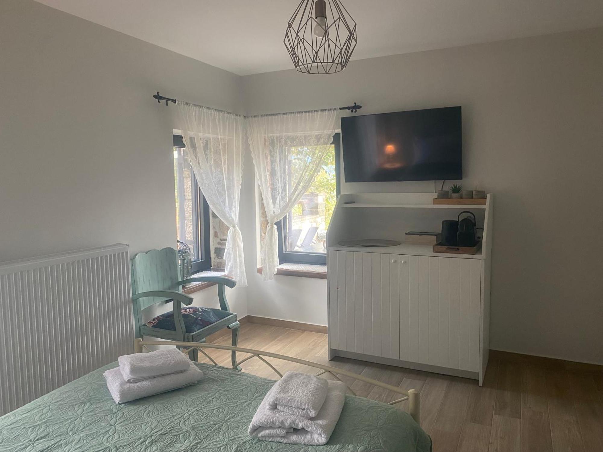 Tovouno Guest House Plaka  Ngoại thất bức ảnh