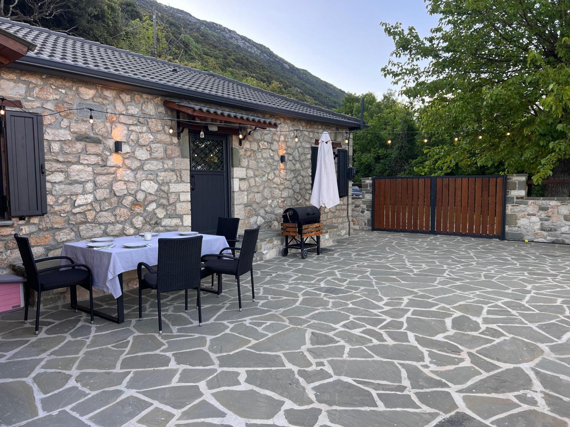 Tovouno Guest House Plaka  Ngoại thất bức ảnh